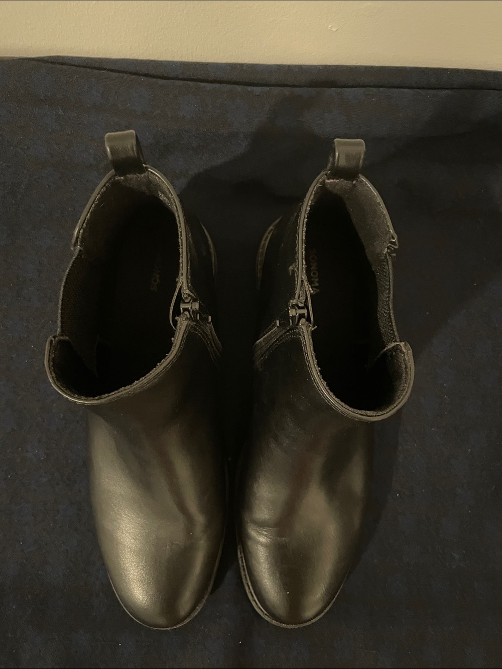 Women’s Black Ankle Boot - Picture 4 of 6